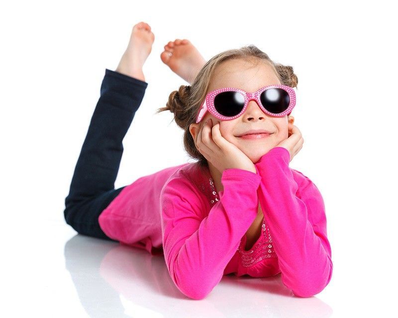 Little_girls_Glasses_484217.jpg